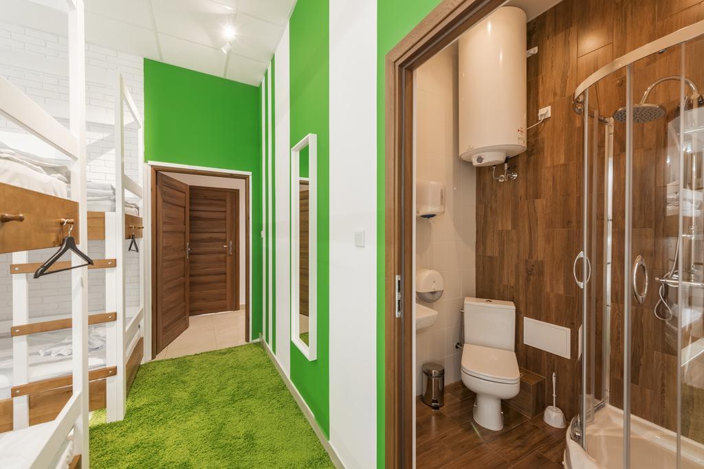 Ginger Aparthostel Краків Екстер'єр фото
